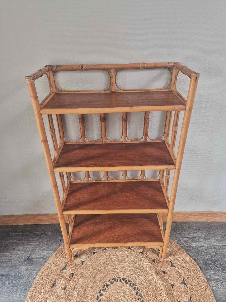 Grande étagère en rotin, Maison & Meubles, Accessoires pour la Maison | Étagères, Comme neuf, Enlèvement