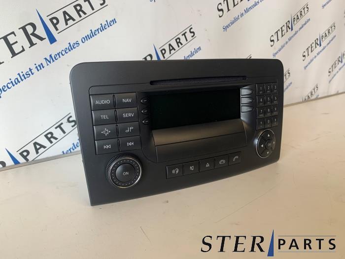 Système navigation d'un Mercedes ML-Klasse, 3 mois de garantie, Utilisé, -, -