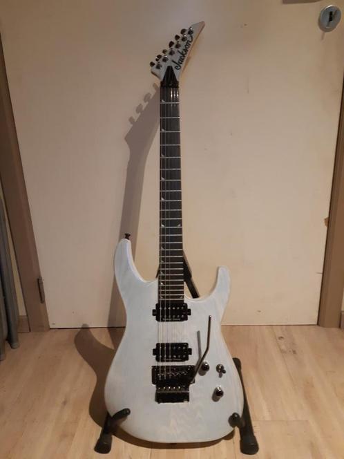 Jackson Soloist Pro Series, Muziek en Instrumenten, Snaarinstrumenten | Gitaren | Elektrisch, Zo goed als nieuw, Solid body, Ophalen