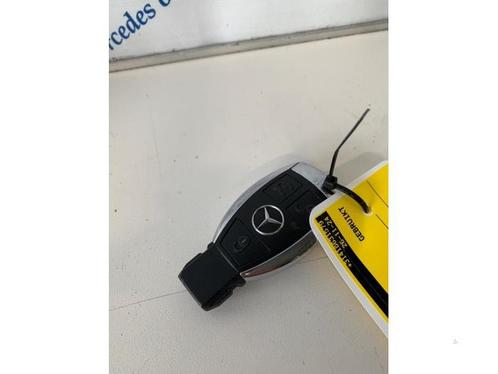 Sleutel van een Mercedes E-Klasse, Auto-onderdelen, Overige Auto-onderdelen, Mercedes-Benz, Gebruikt, 3 maanden garantie, Ophalen of Verzenden