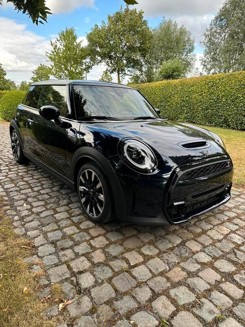 Mini Cooper S bwj. 2021 met slechts 32000km., Auto's, Mini, Particulier, Cooper, ABS, Achteruitrijcamera, Airbags, Airconditioning