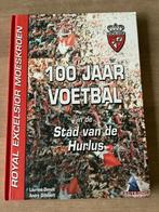 Voetbalboek Excelsior Moeskroen ‘ 100 jaar voetbal ‘, Balsport, Ophalen of Verzenden, Zo goed als nieuw