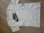 Tshirt nike, Kinderen en Baby's, Kinderkleding | Maat 176, Ophalen of Verzenden, Zo goed als nieuw