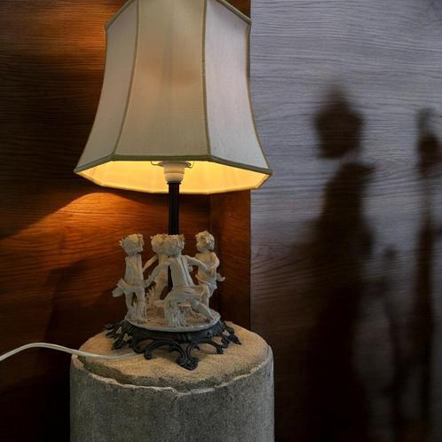 Vintage tafellamp met engelen / cherubijnen, Antiek en Kunst, Antiek | Verlichting, Ophalen of Verzenden