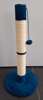 Kattenkrabpaal, Enlèvement