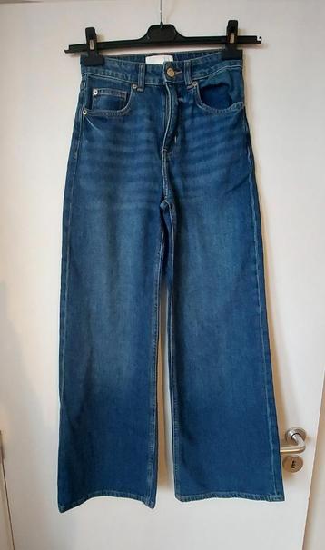 NEUF - Jean taille haute coupe large, taille 32 beschikbaar voor biedingen