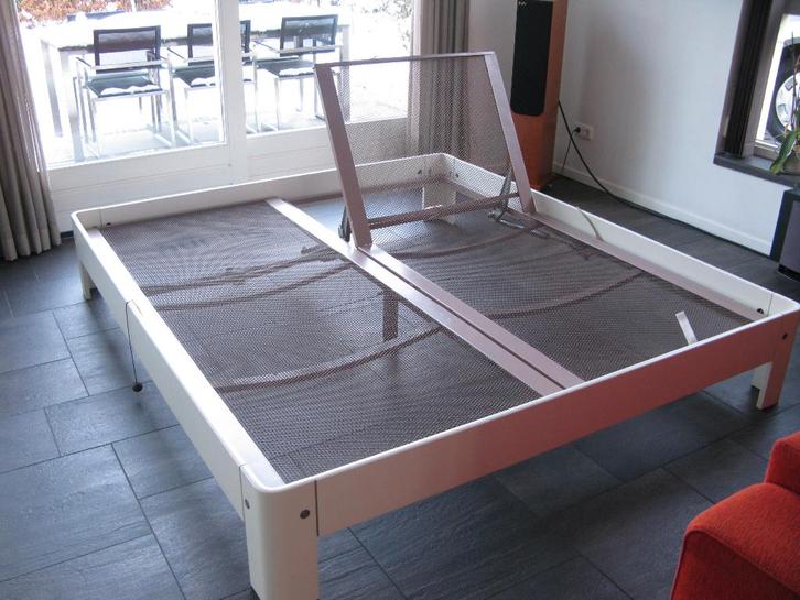 Auping Auronde 180 x 200 cm, Huis en Inrichting, Slaapkamer | Bedden, Gebruikt, Tweepersoons, 180 cm, 200 cm, Hout, Wit, Verstelbaar