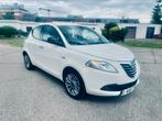 Lacia Ypsilon benzine 97.000 km Airco 5deur, Voorwielaandrijving, Euro 5, 1242 cc, Wit