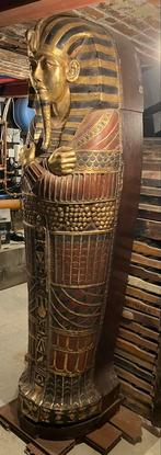Egyptische sarcofaag, Ophalen
