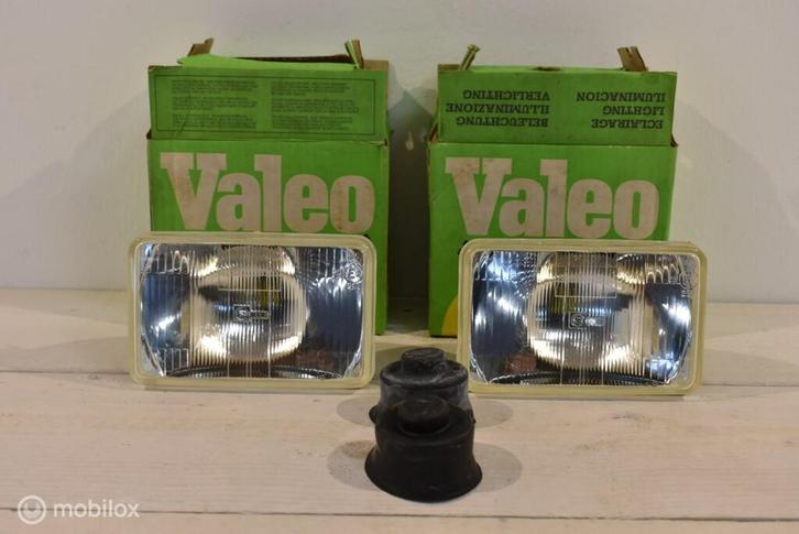 NOS Set Cibié koplampen Nissan Mitsubishi Mazda 929 Toyota, Auto-onderdelen, Verlichting, Mitsubishi, Nieuw, Ophalen of Verzenden