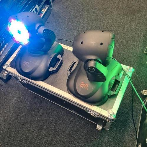 SHOWTEC led moving head 2x in flightcase, Muziek en Instrumenten, Licht en Laser, Zo goed als nieuw, Ophalen