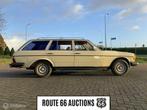 Mercedes W123 300TD 1985 | Route 66 auctions, Auto's, Automaat, 4 deurs, Beige, Mercedes-Benz