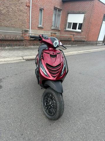 Piaggio Zip 180cc a klasse beschikbaar voor biedingen