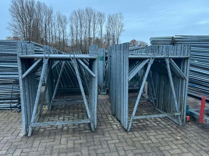 H-juk/H-jukken/H-bok/steiger bokken metselsteiger, Bricolage & Construction, Matériel de nettoyage, Utilisé, Autres types, Enlèvement