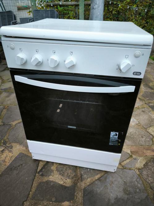 Gasfornuis, Electroménager, Cuisinières, Utilisé, Autoportant, 5 zones de cuisson ou plus, 85 à 90 cm, 45 à 60 cm, Gril, Air chaud