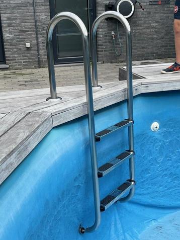 Zwembadtrap Flexinox AISI 316 anti-slip 3 treden beschikbaar voor biedingen