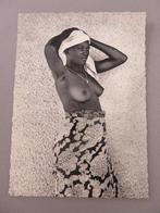 carte postale non utilisée Congo belge Elisabethville nue, Collections, Envoi, 1940 à 1960, Non affranchie, Costume traditionnel