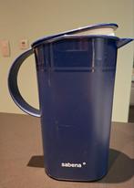 Jus de fruits Sabena en boîte de Tupperware et 2 bols de Mag, Enlèvement