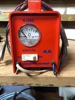 Chargeur de batteries 6 et 12 volts, Ophalen of Verzenden