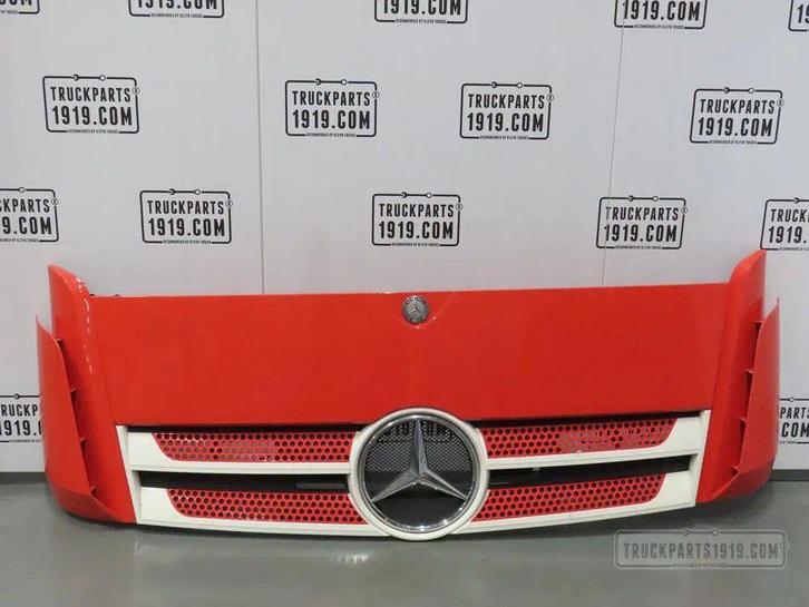Mercedes-Benz Body & Chassis Parts Grille MB StreamSpace MP4, Autos : Pièces & Accessoires, Pièces camion, Mercedes-Benz, Carrosserie et Tôlerie