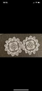 2 mooie doekjes in brugse kant, Hobby en Vrije tijd, Kantklossen, Ophalen