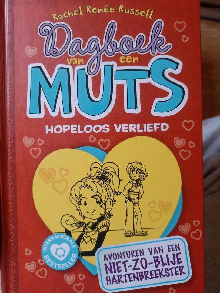 Rachel Renée Russell - Hopeloos verliefd, Boeken, Kinderboeken | Jeugd | 10 tot 12 jaar, Zo goed als nieuw, Ophalen of Verzenden