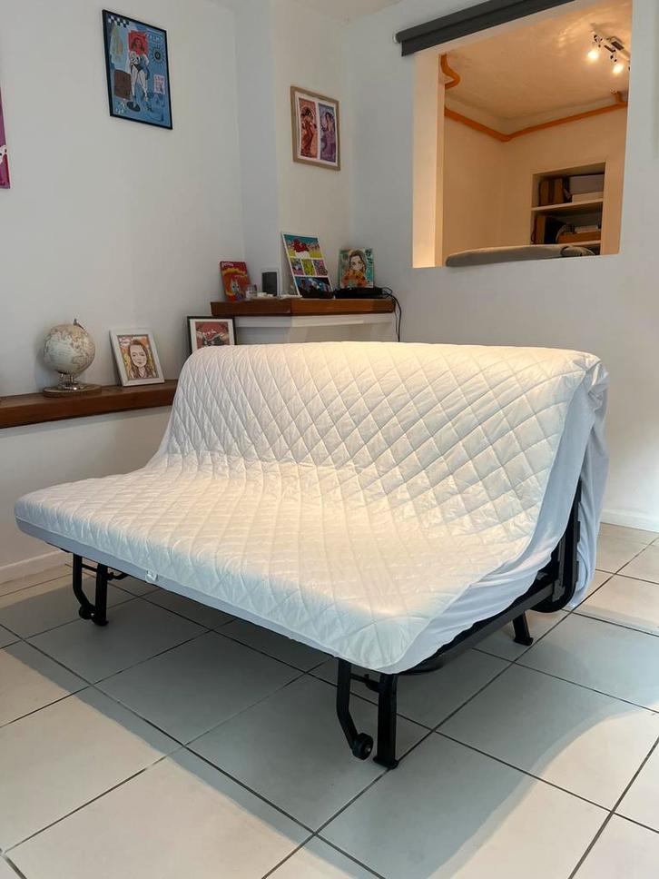 Converteerbare 2-zitsbank, Huis en Inrichting, Slaapkamer | Slaapbanken, Zo goed als nieuw, 140 cm, 190 cm of minder, Tweepersoons
