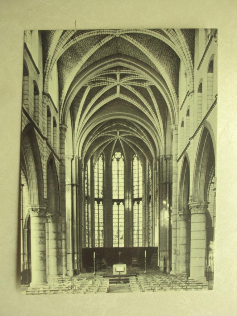 48137 - ABBAYE N-D DU VAL DIEU - INTERIEUR DE L'EGLISE, Envoi