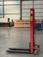 Manuele Stapelaar, Ophalen