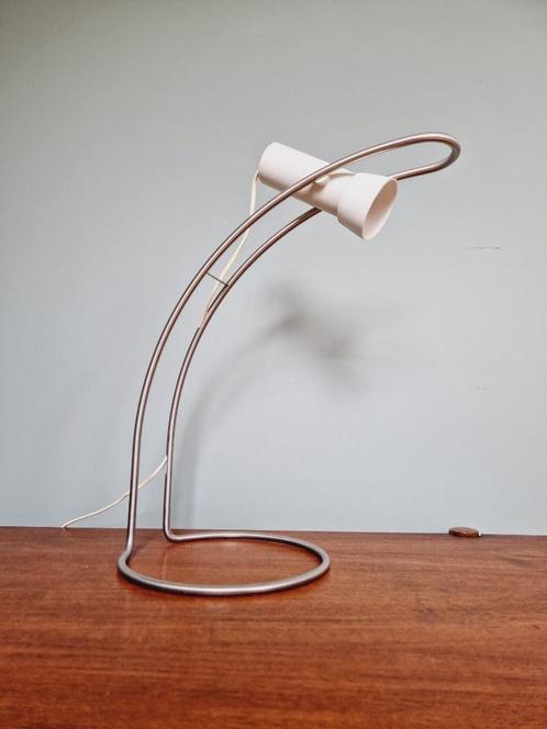 Scandinavische lamp, Stringline-model, van Knud Holscher, Huis en Inrichting, Lampen | Tafellampen, Gebruikt, Metaal, Ophalen of Verzenden