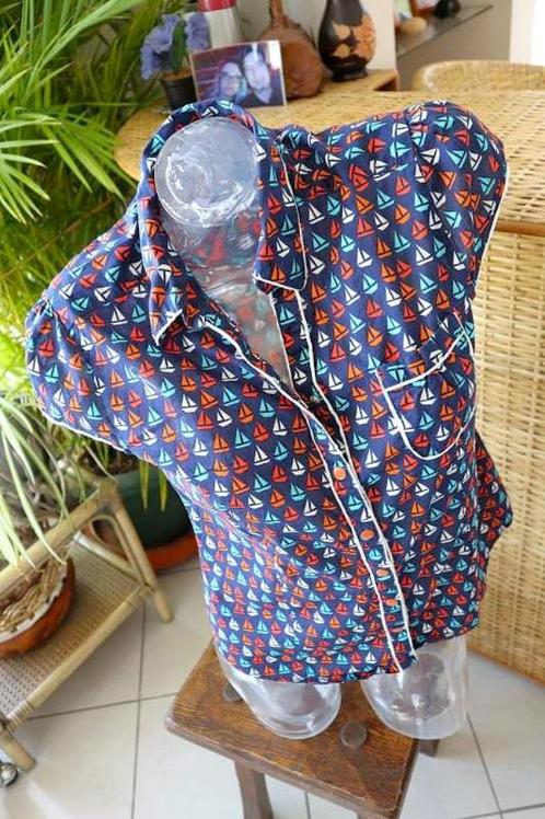 leuke boten T-shirt blouse, Kleding | Dames, Blouses en Tunieken, Zo goed als nieuw, Maat 38/40 (M), Blauw, Ophalen of Verzenden