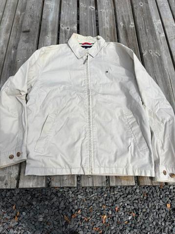 Tommy Hilfiger zomerjas beschikbaar voor biedingen