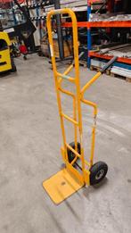 Stalen Steekwagen 250 kg H1400 mm Luchtbanden ( duveltje ), Ophalen, Zo goed als nieuw, Steekwagen
