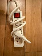 Stekkerdoos met 3 stopcontacten, Doe-het-zelf en Bouw, Elektriciteit en Kabels, Ophalen, Gebruikt