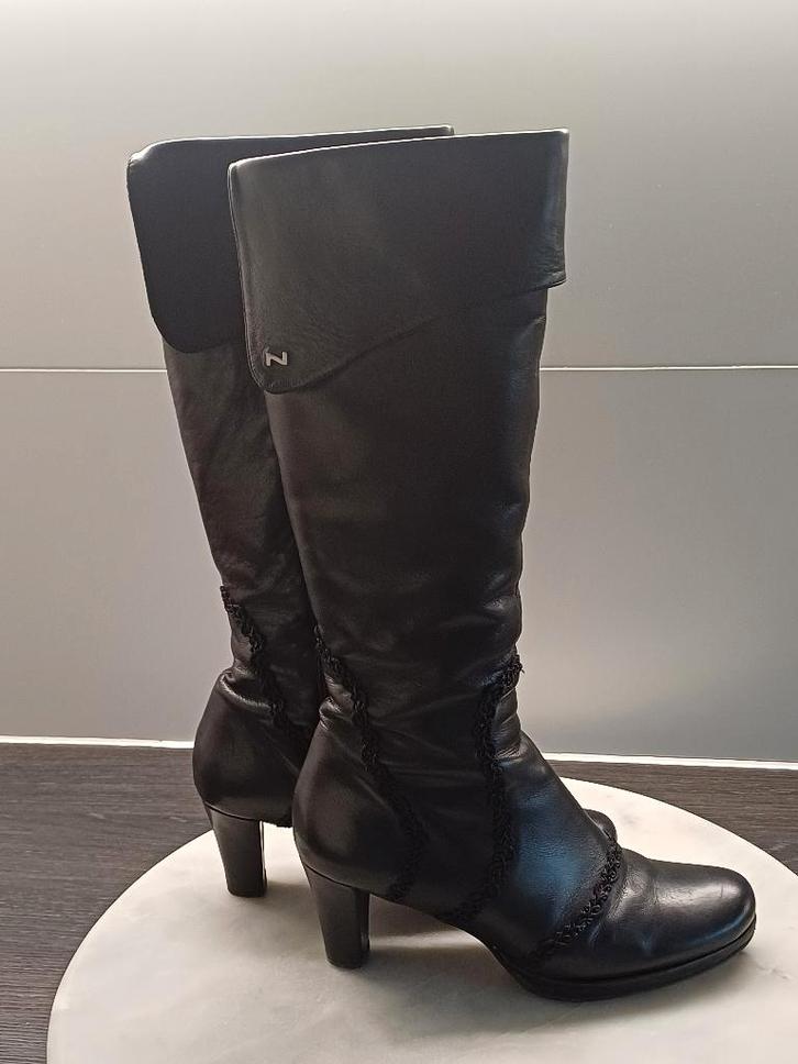 Bottes noires Natan — Taille 39-40, Vêtements | Femmes, Chaussures, Comme neuf, Bottes hautes, Noir, Enlèvement
