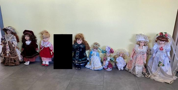 Prachtige set van 9 porseleinen poppen, vintage, TB-conditie, Verzamelen, Poppen, Gebruikt, Pop, Levensecht of Reborn, Ophalen