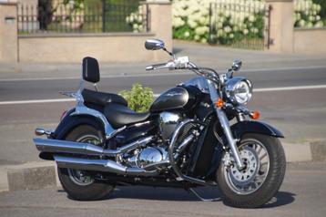 Suzuki Intruder C800 beschikbaar voor biedingen