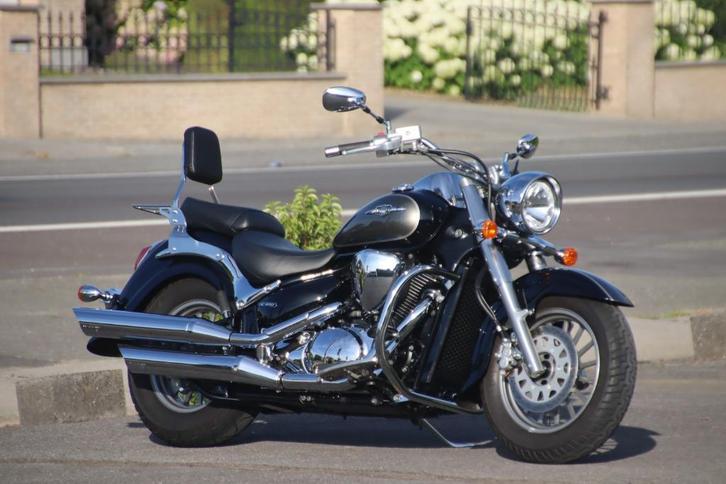 Suzuki Intruder C800, Motoren, Motoren | Suzuki, Particulier, Chopper, meer dan 35 kW, 2 cilinders, Motorrijbewijs A, Cardan-aandrijving