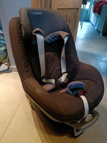 Siège Auto Maxi cosy +base isofix disponible aux enchères