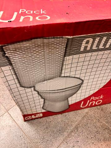 Alibert Uno pack vrijstaand toilet (Nieuw!!!) beschikbaar voor biedingen