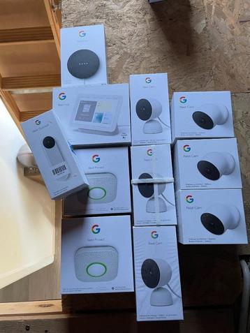 Google CAM, Doorbell, Smoke, Speakers, Hub (screen)  Bij dez beschikbaar voor biedingen