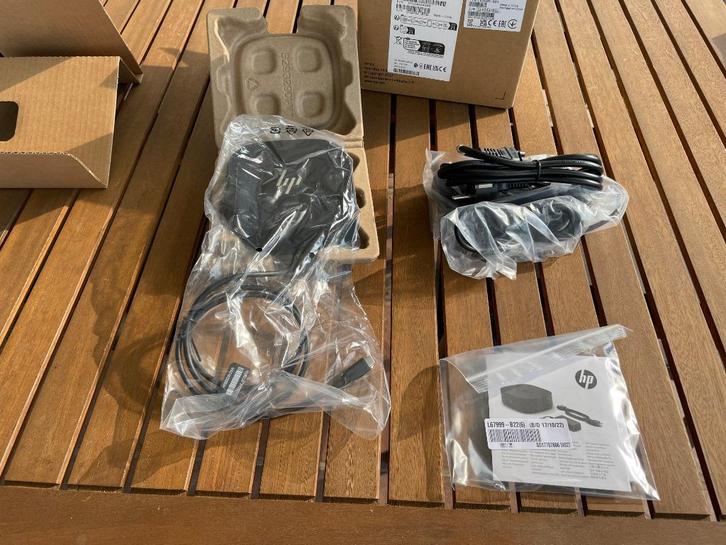 HP G5 Docking station NIEUW in gesloten doos, Computers en Software, Dockingstations, Nieuw, Docking station, Harde schijf, Laptop