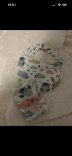 Bavoir et lingettes, Enfants & Bébés, Vêtements de bébé | Casquettes & Chapeaux, Enlèvement, Neuf