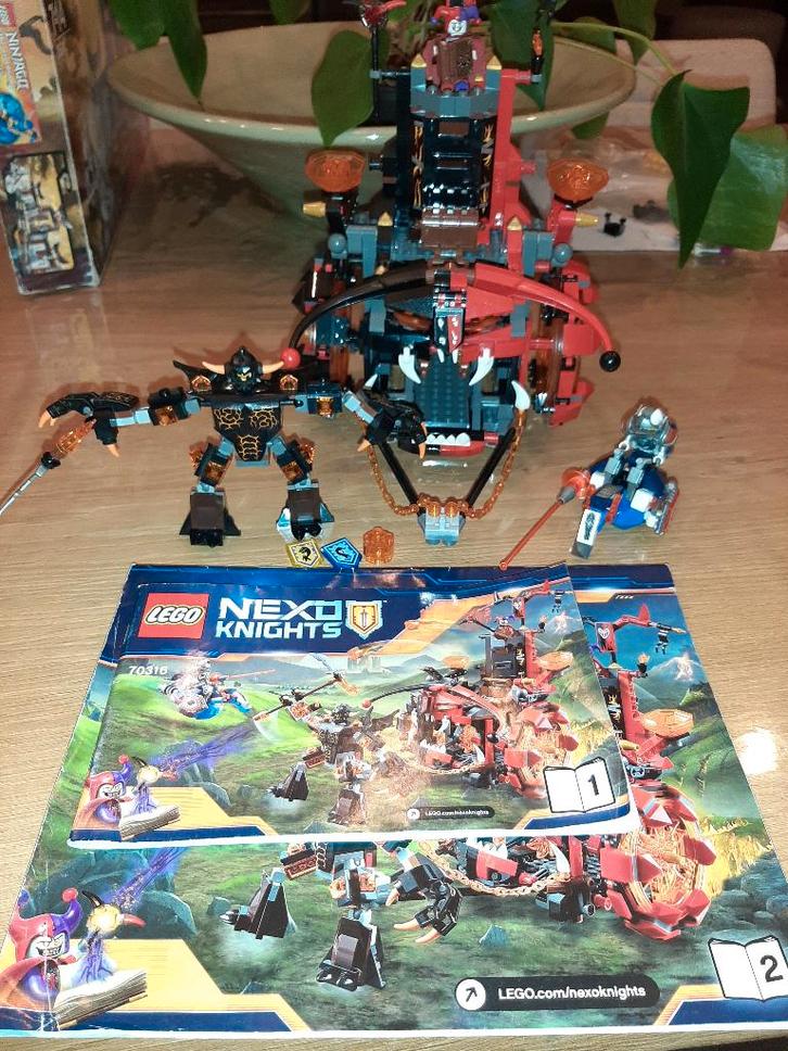 Set Lego Nexo Knights 70316 Le mobile maléfique de Jestro, Enfants & Bébés, Jouets | Duplo & Lego, Comme neuf, Lego, Ensemble complet