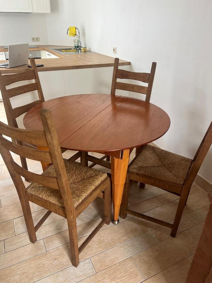 Vintage uitschuifbare ronde tafel (stoelen gratis mogelijk), Huis en Inrichting, Tafels | Eettafels, Gebruikt, 50 tot 100 cm, 100 tot 150 cm