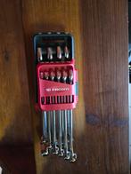 Nouveau jeu de clef facom, Enlèvement