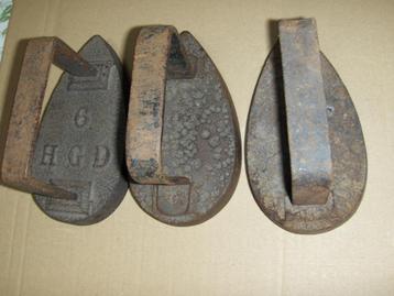 vieux fer en fonte(lot de 3) beschikbaar voor biedingen