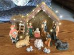 Mooie kerststal met 11 figuren en lichtjes, Ophalen, Gebruikt