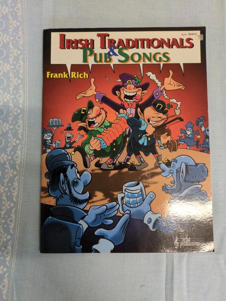 Irish traditionals &pub songs, Boeken, Muziek, Zo goed als nieuw, Ophalen