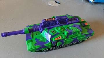 Vintage 1992 Transformers Megatron G2 Decepticon Green Tank beschikbaar voor biedingen